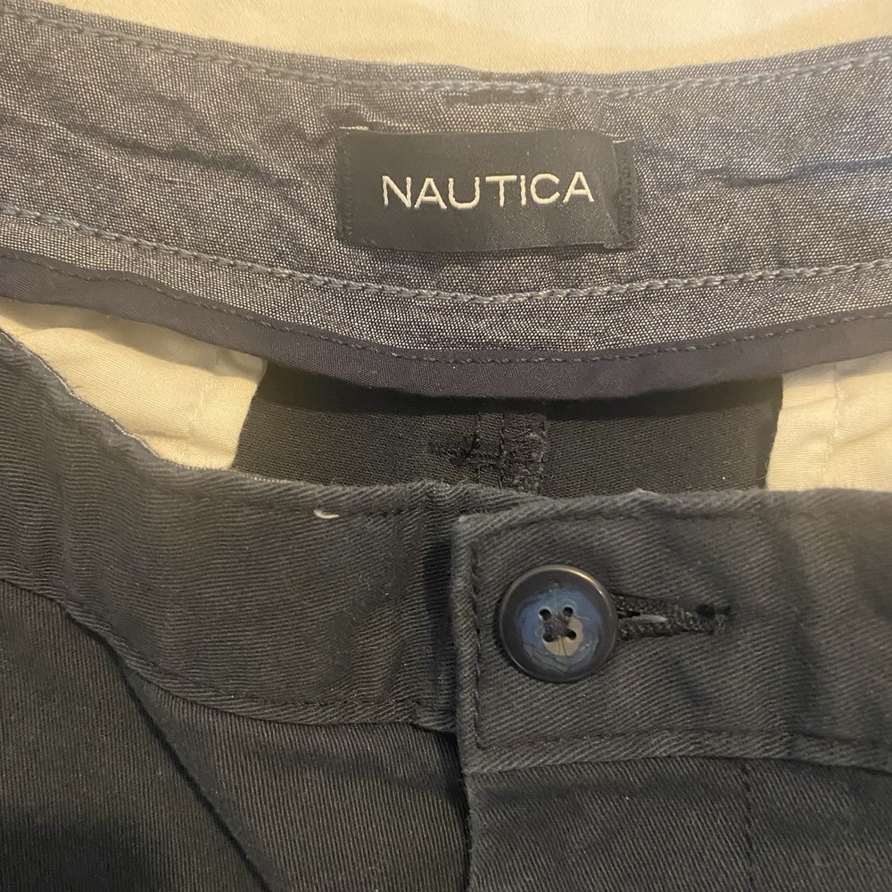 Nautica Chino Shorts Size 38W Cotton Navy Blue Flat Front Men's - Picture 4 of 6